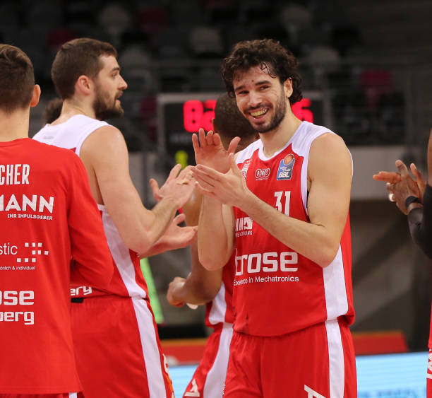 方自由人身 方自由人身